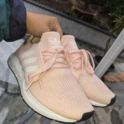 Pink Woman Shoes Size 7 Brand New Ad.idas 