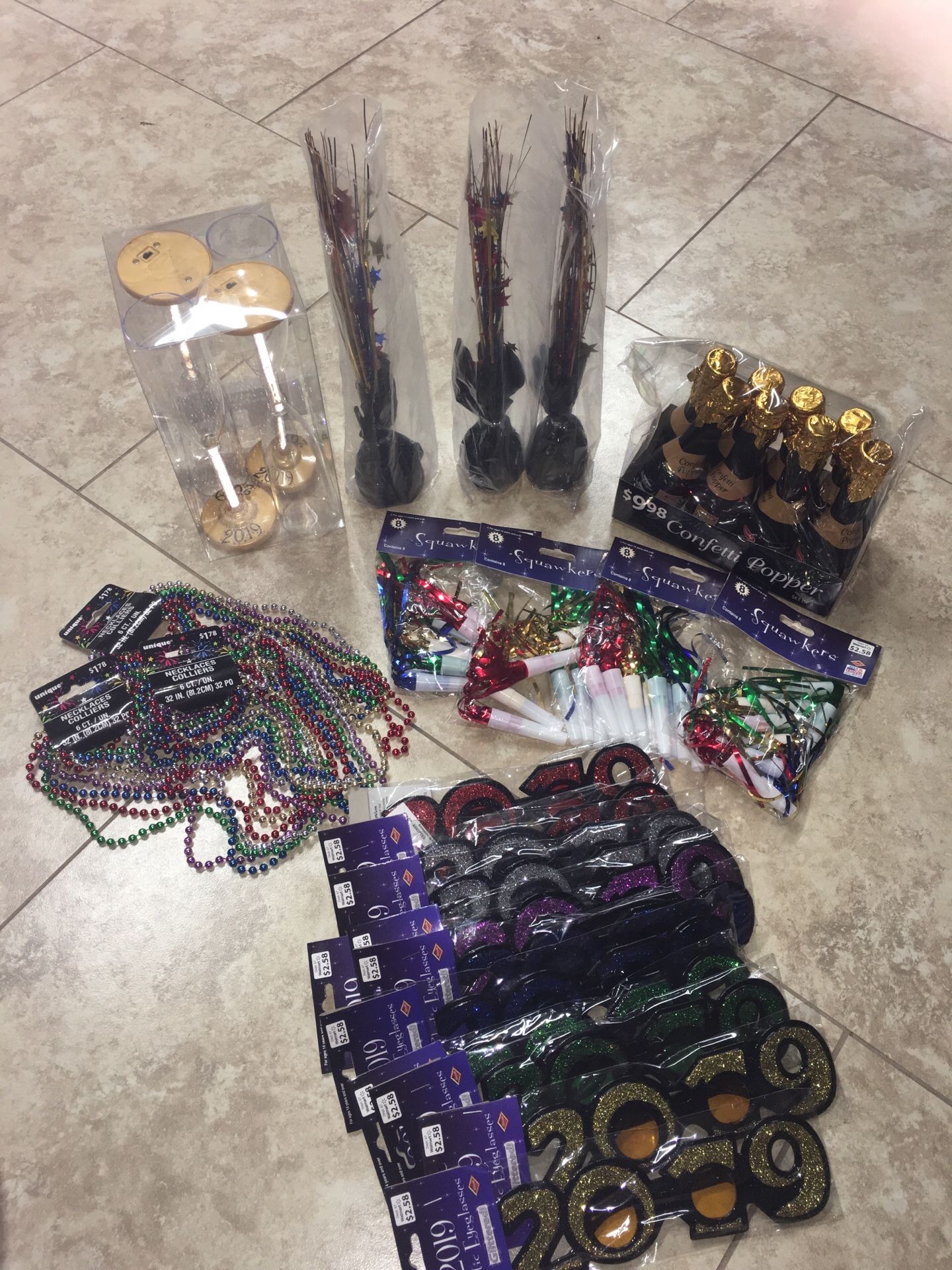 party supplies decorations