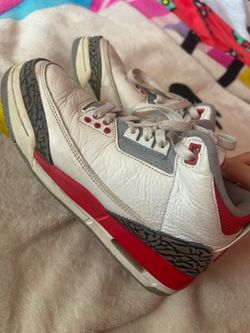 jordon 3s, red size 6y