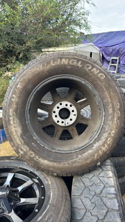 Toyota or Chevrolet rims 17”