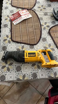 Sawzall Dewalt
