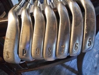 Callaway X-18 Iron Set (5, 6, 7, 8, 9, PW, SW)