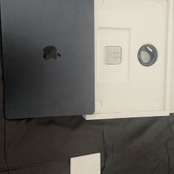 Apple - MacBook Air 15" Laptop - M2 chip - 8GB Memory - 256GB SSD (Mid 2023)