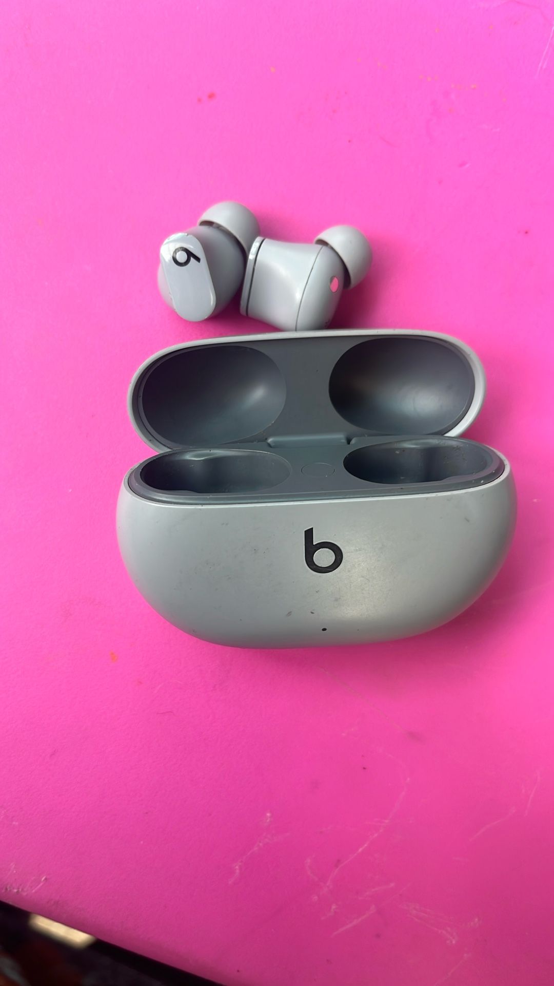 BEATS STUDIO BUDS