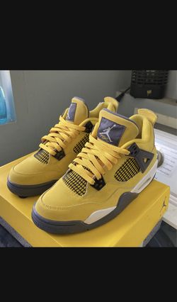 Jordan Retro 4 Lightning