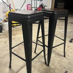 Bar Stools 