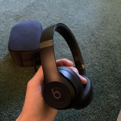 Beats solo 4s