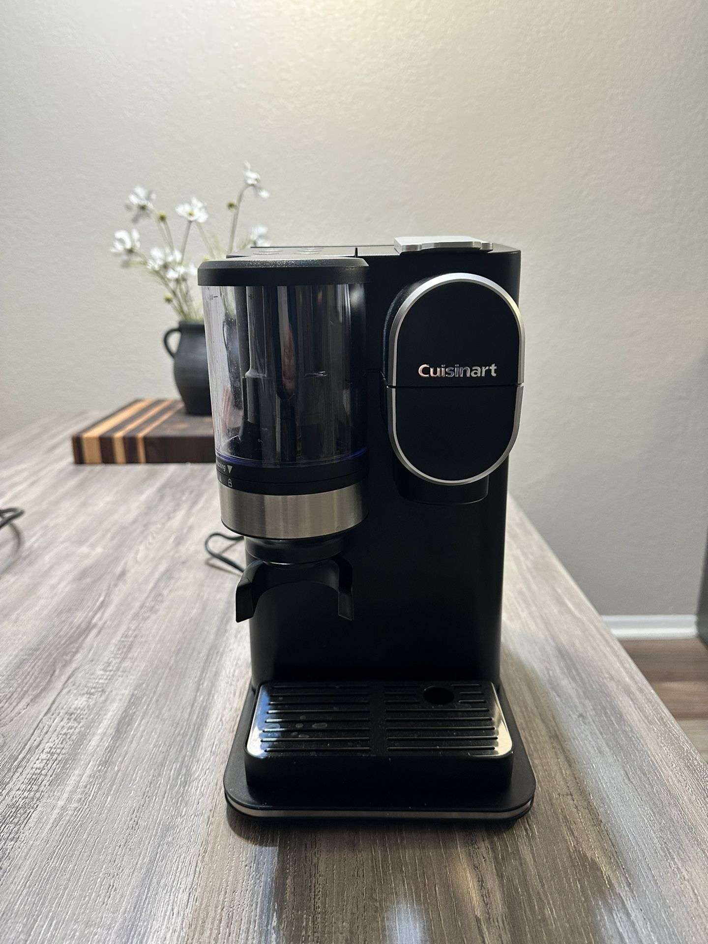 Cuisinart Coffee Maker w/ Grinder