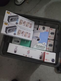 Tons of brand new wifi cameras avaliable