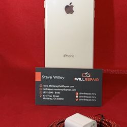 Apple iPhone 8 gold 64 GB unlocked $220