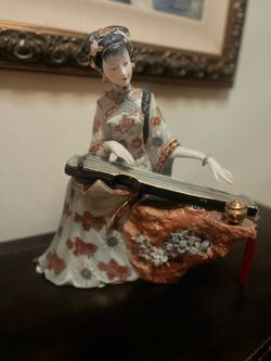 Chinese collectible dolls