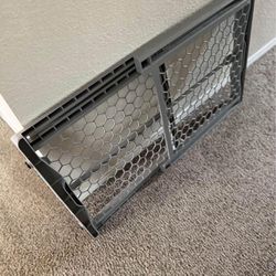 Expanding Safety Gate for Baby/Pets/Etc...