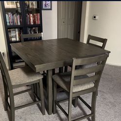 Dining Table With Four Chairs 