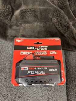Milwaukee M18 18V Lithium-Ion REDLITHIUM FORGE XC 8.0 Ah Battery