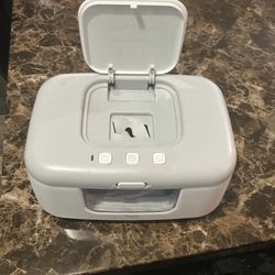Baby wipe warmer