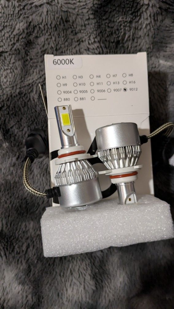 9006,9005,H13,H11,9007 LED HEADLIGHT BULBS