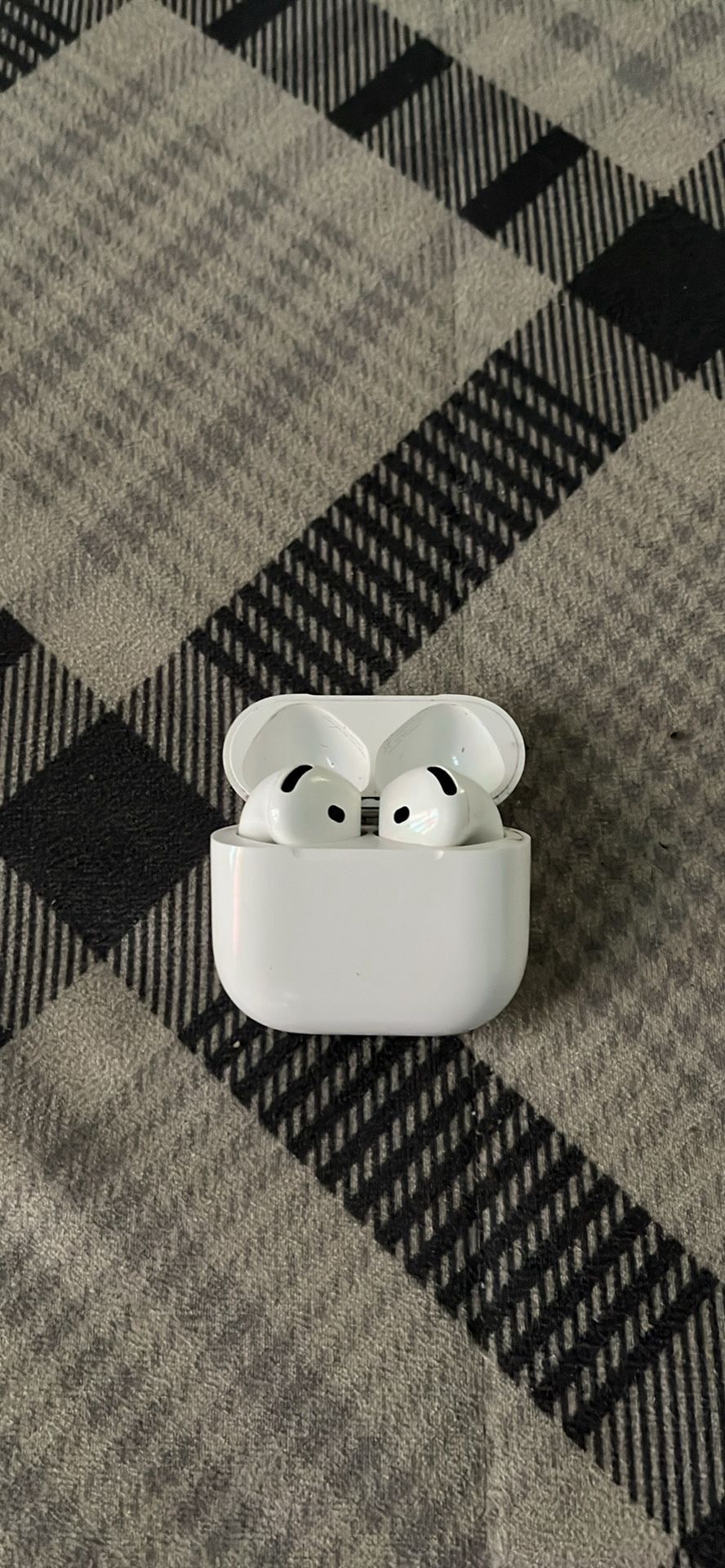 Apple AirPods (3rd Gen)