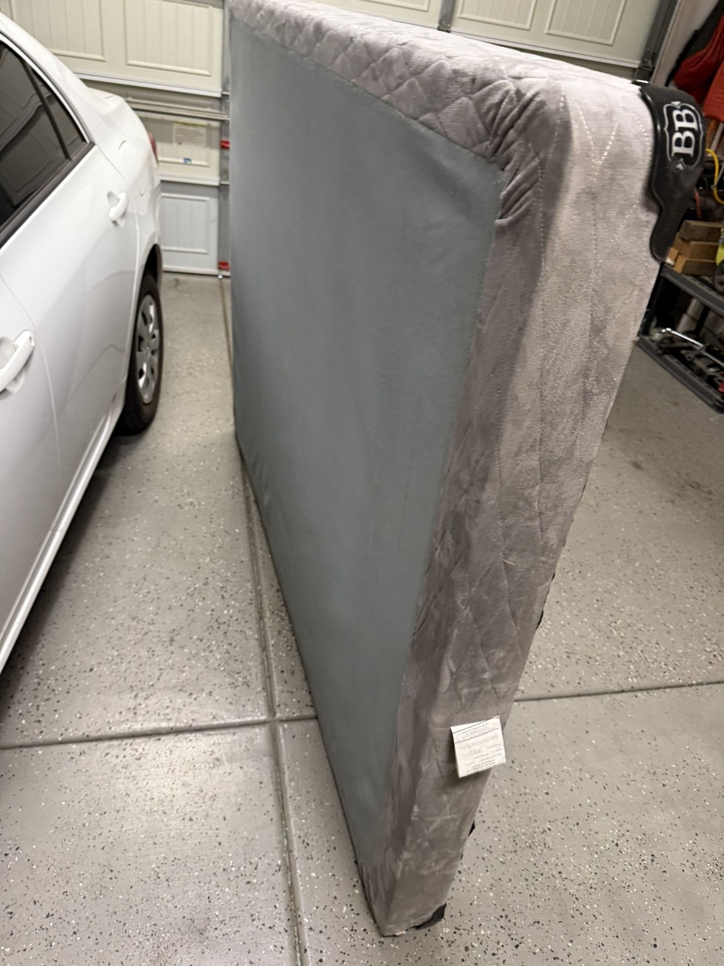 Box Spring- free