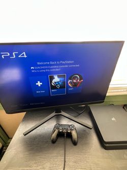 PS4 FOR SALE WITH CONTROLLER