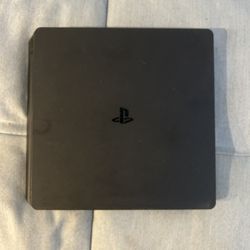 PS4 Slim