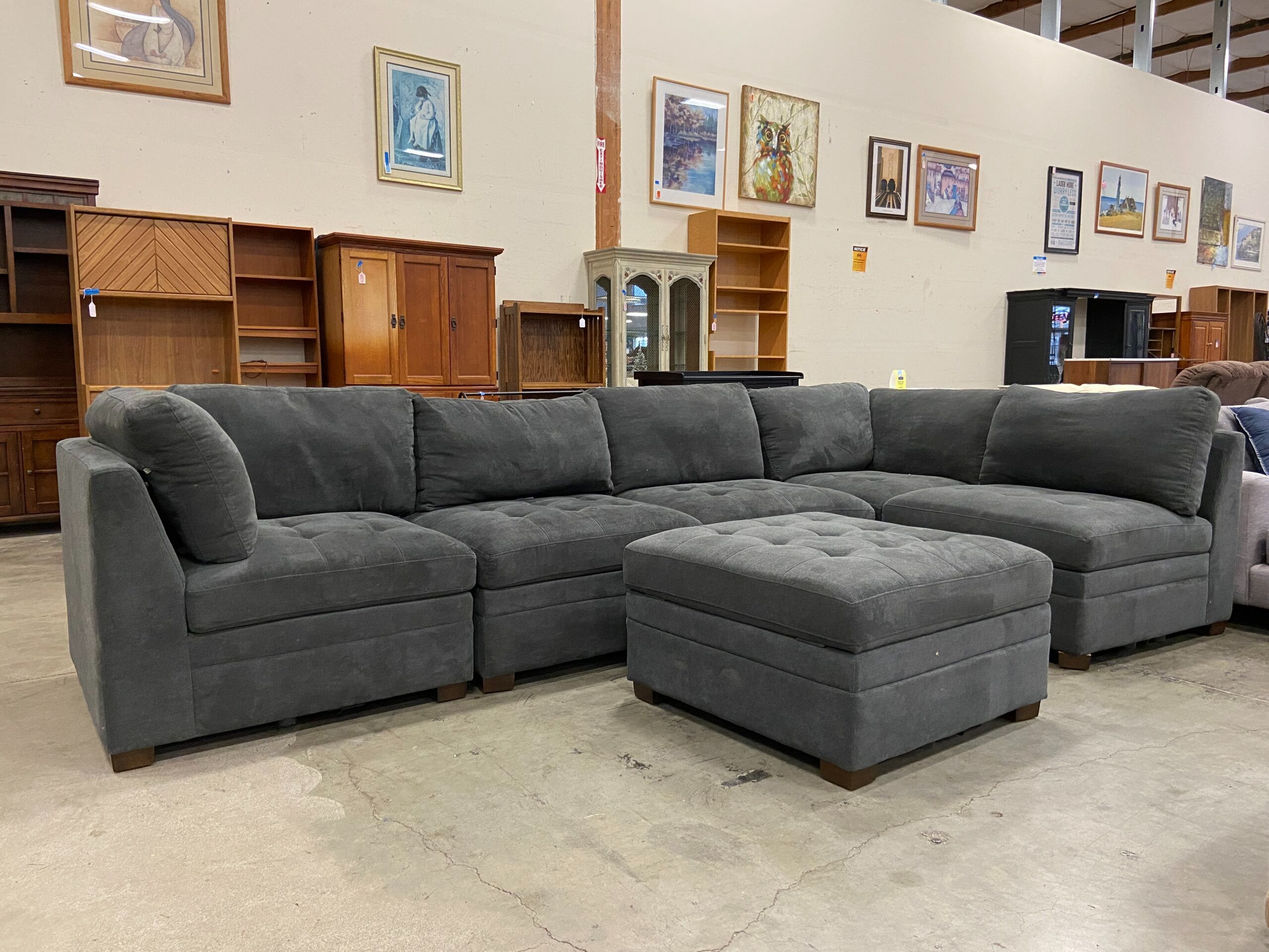 THOMASVILLE 6 Piece Modular Dark Grey Tufted Sectional Sofa with Storage Ottoman
