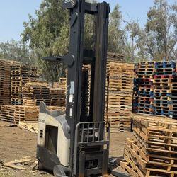 Crown Forklift Rr 5700 Series 