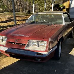 1985 Ford Mustang