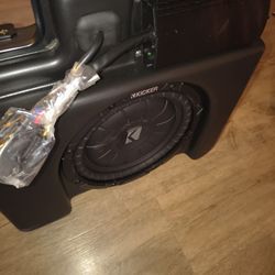 Kicker BRAND 10" Subwoofer And Amp