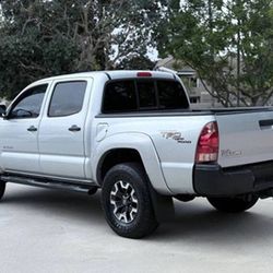 good condition tacoma