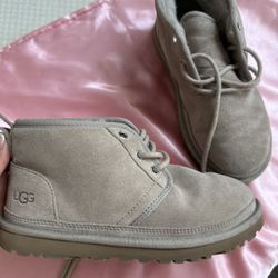 Ugg