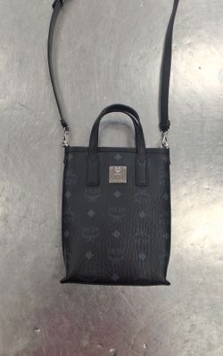 M.C,M Black Munchen With Dust Bag