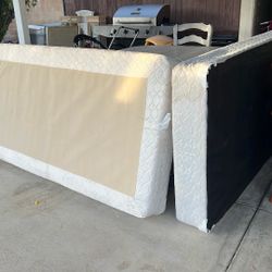 Two Twin Size Box Spring Free