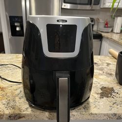 BELLA Touchscreen Air Fryer 4.5 QT