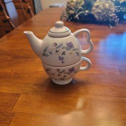 Pfaltzgraff 2 Pc Floral Teapot Cup Nesting Set Vtg NWOT