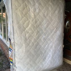 Mattess Twin $20 King And Queen $40