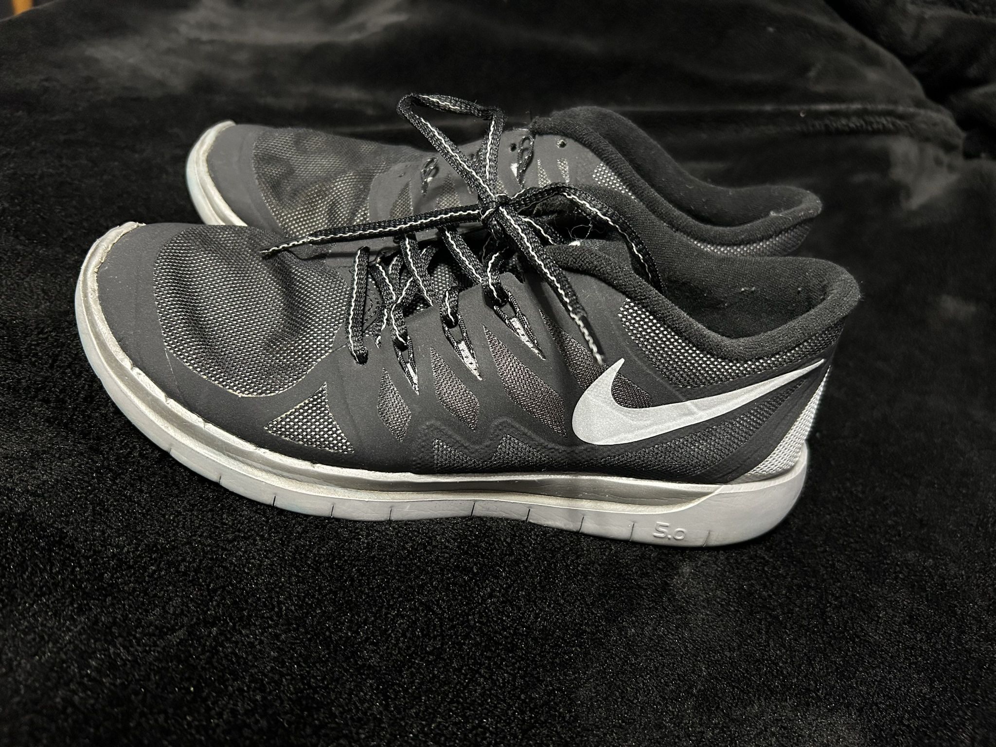 Women’s Nike Shoes!!! 🔥🔥🔥