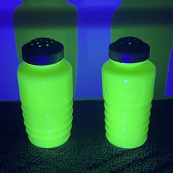 4.5” Uranium - Jadeite S&P Shakers