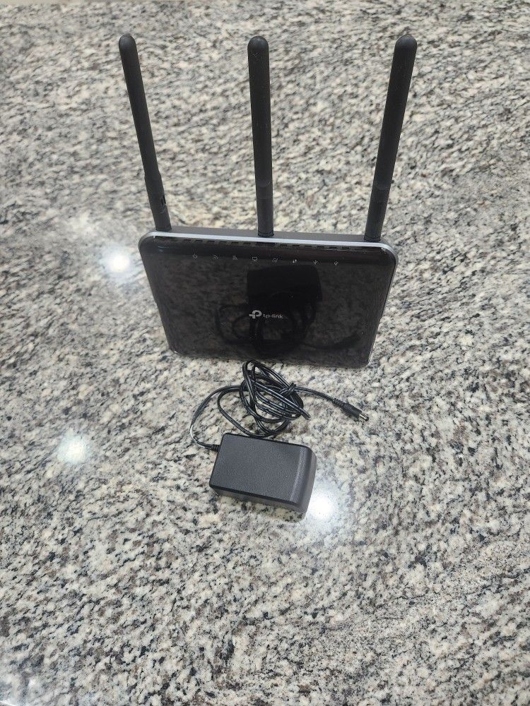 TP-link AC-1900 Router - Working Unit