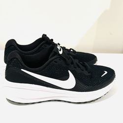 Kids Nike Sneakers Size 5