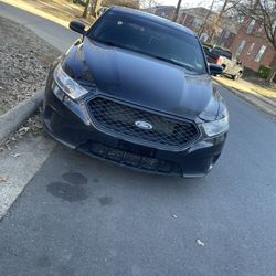 2015 Ford Taurus