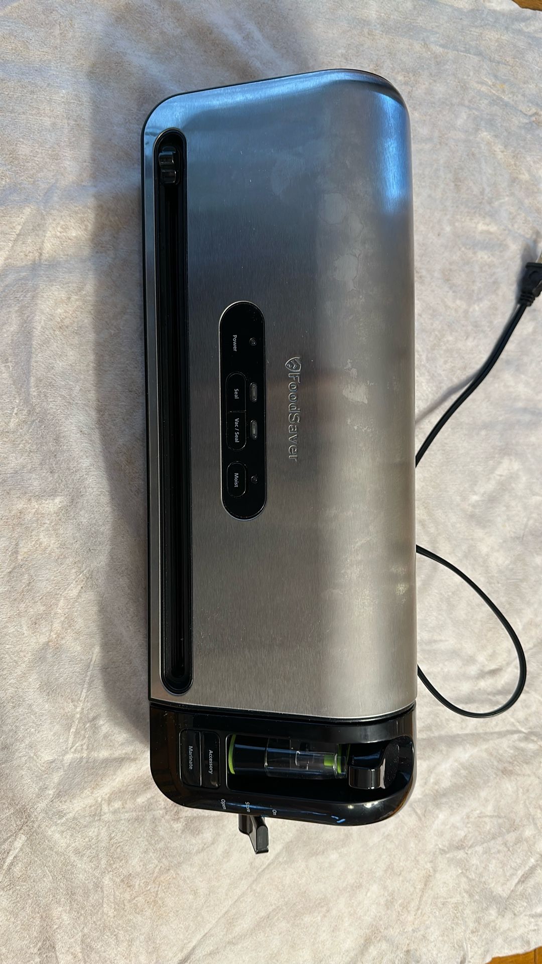 “FoodSaver” Thermal/Vacuum Sealer