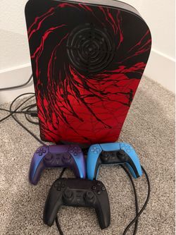 PlayStation 5 Disc Edition - 1 TB extension - 3 Controllers