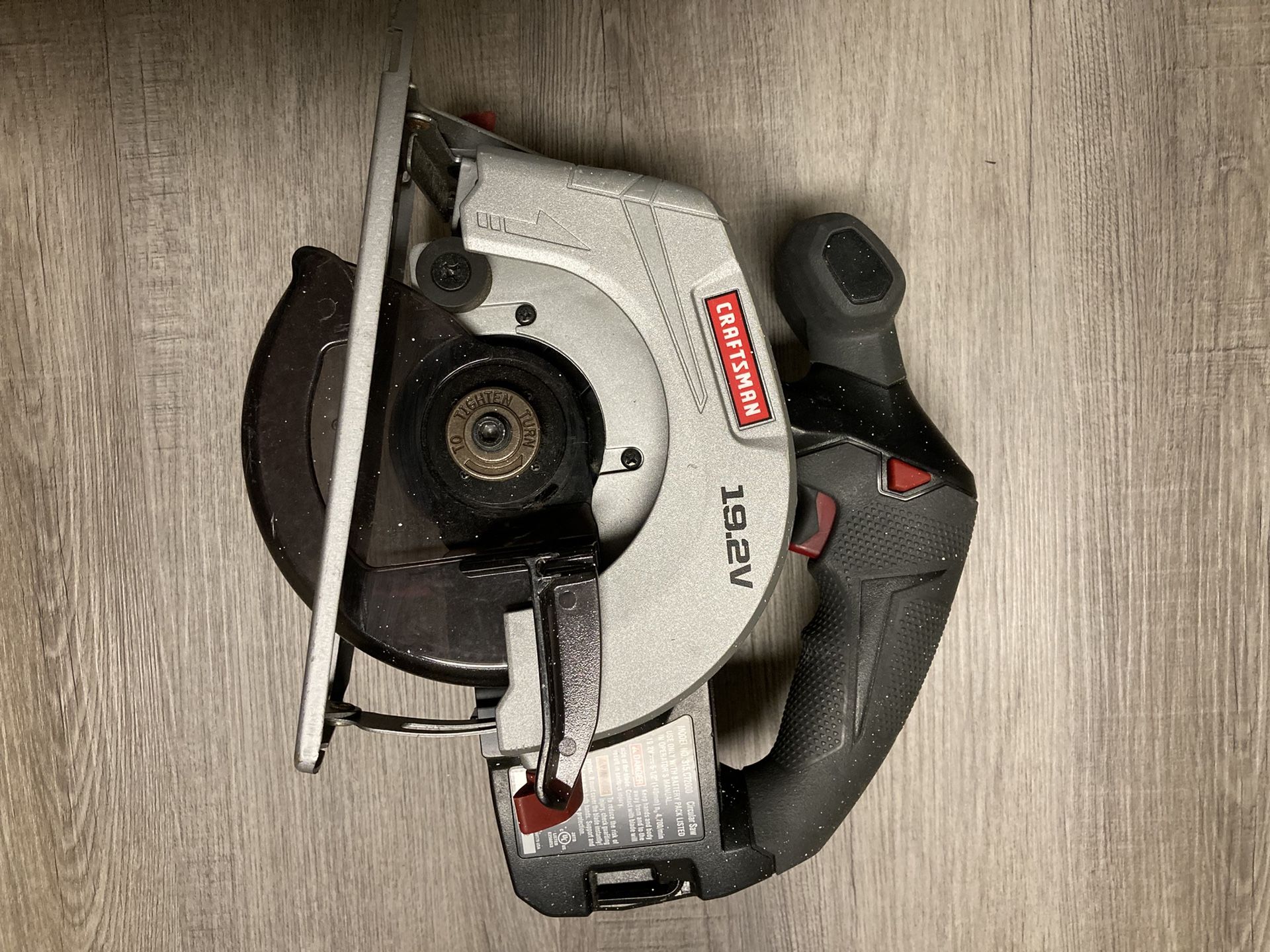 Craftsman 19.2 V circular saw tool only no battery or charger