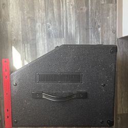 Ampeg Bass Amplifier 