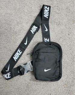 Nike crossbody bag, small size, new