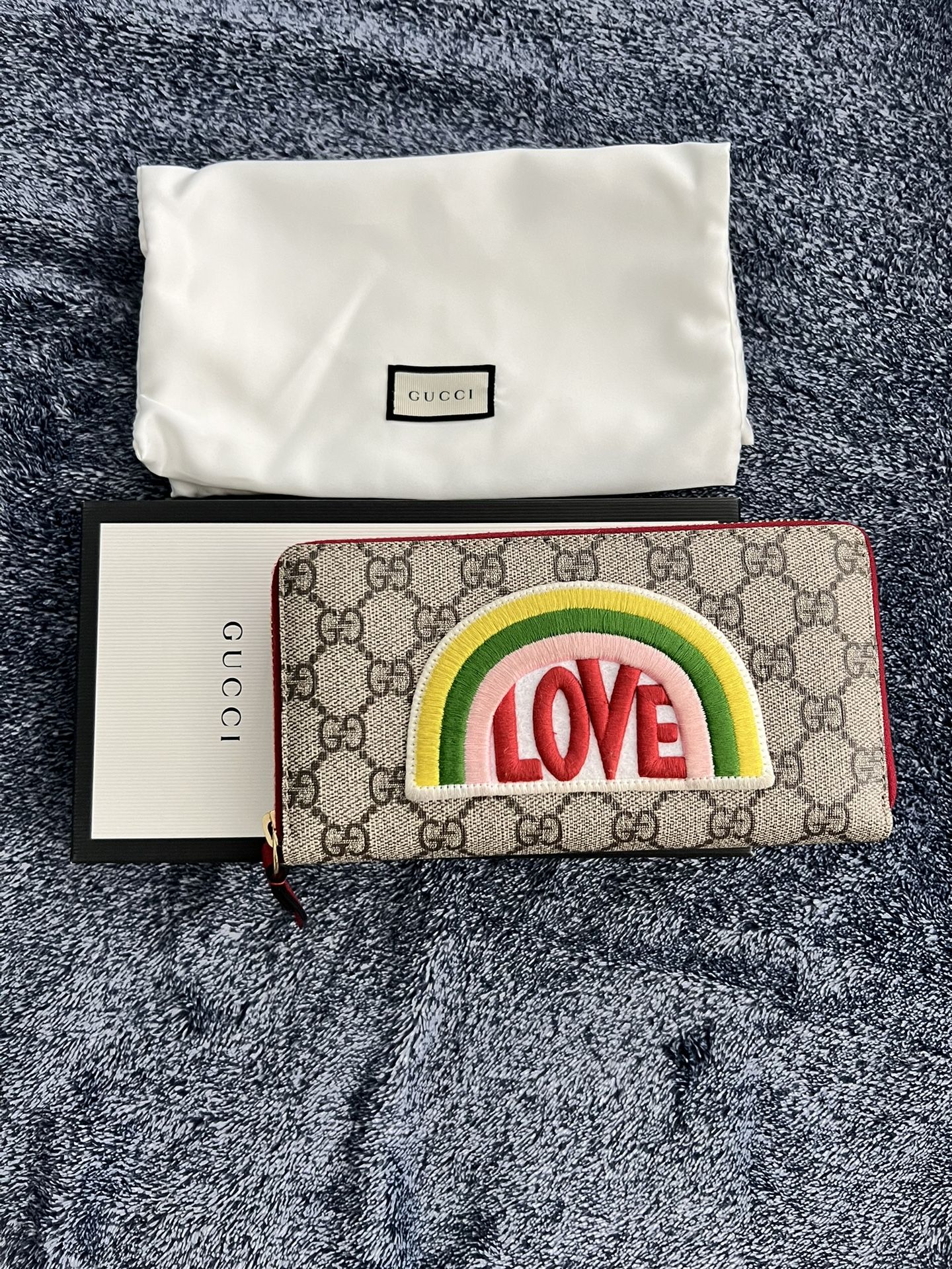 Gucci wallet