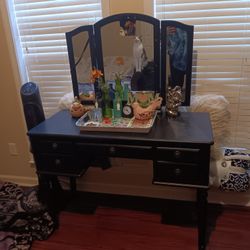 Vanity Table