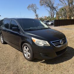 2010 Volkswagen Routan