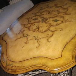 COFFEE AND END TABLE 