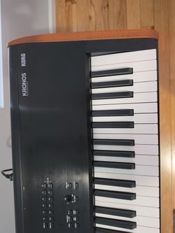 Korg Kronos 2